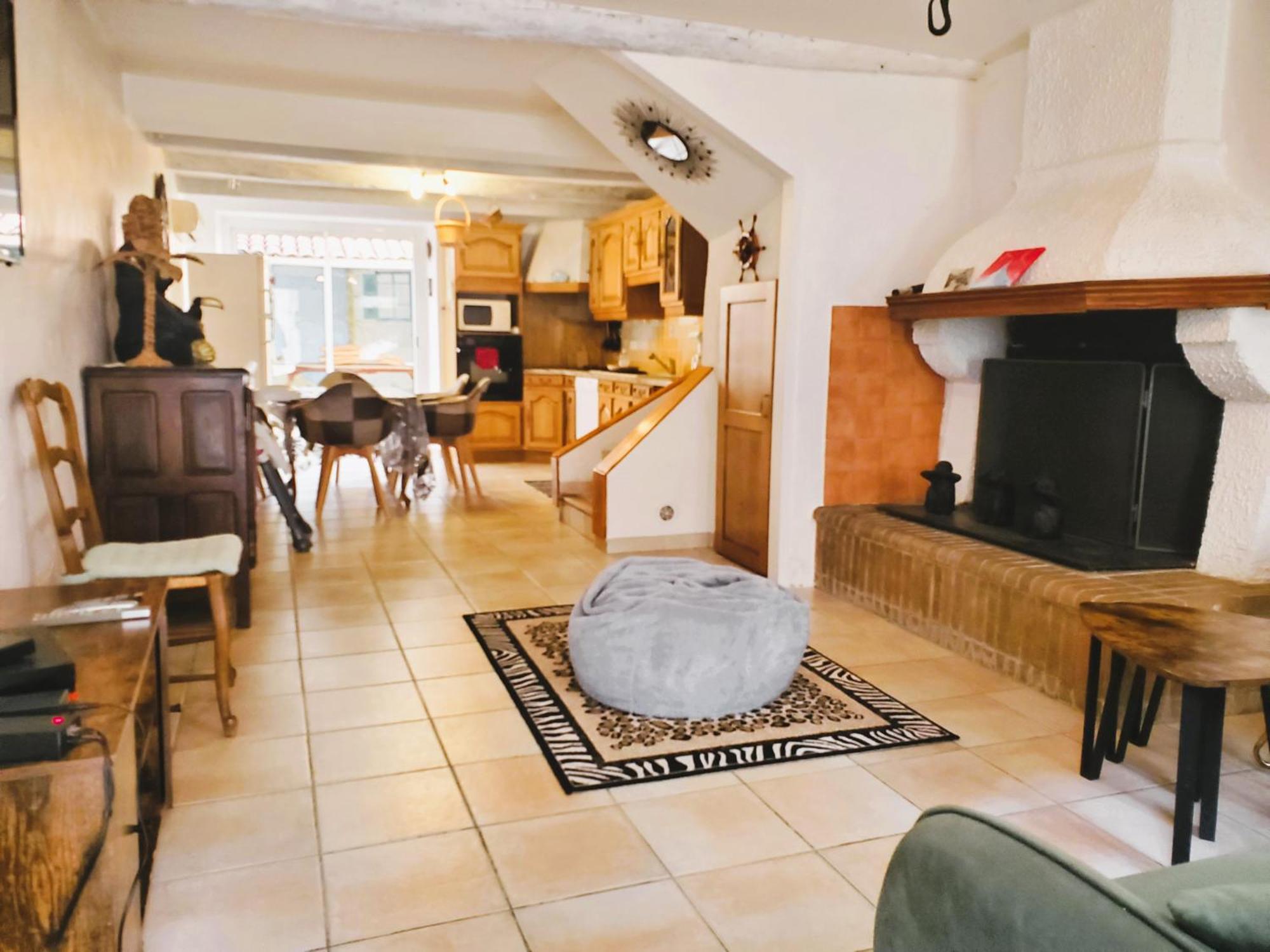Agreable Maison De Ville Avec Patio Sigean Esterno foto